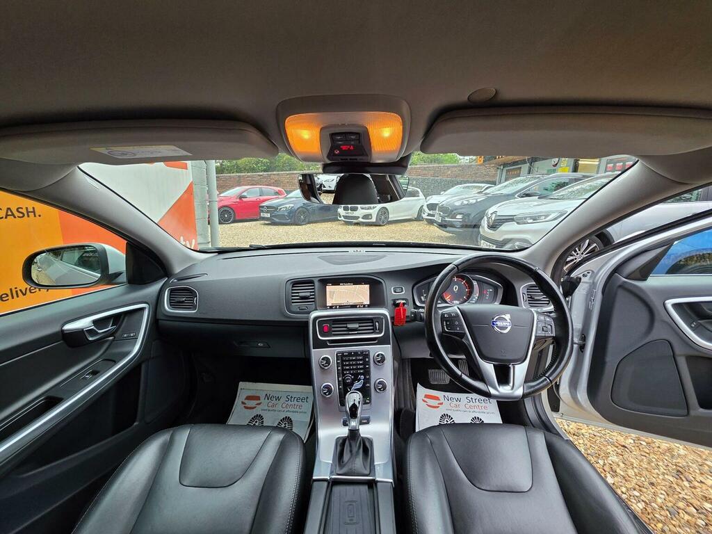 Volvo V60 Estate 2.4 D5 Twin Engine Se Nav Awd Euro 6 Silver #2