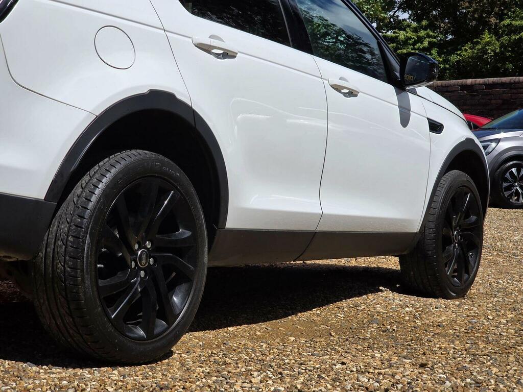 Land Rover Discovery Sport Suv 2.0 Td4 Hse Black 4Wd Euro 6 Ss 2 CP17MRV White #6