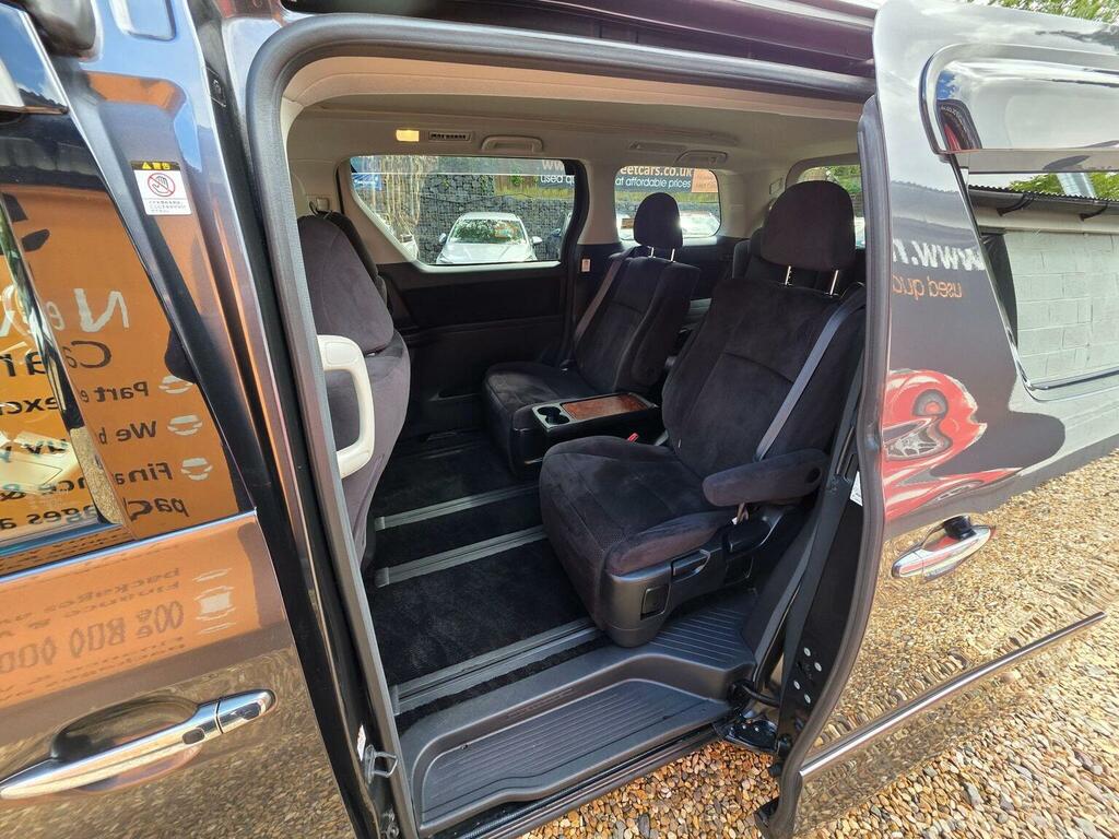 Toyota Vellfire 2.4 Auto Purple #14