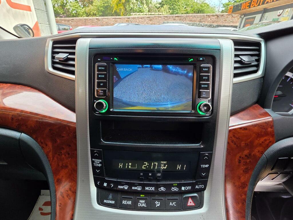 Toyota Vellfire 2.4 Auto Purple #39