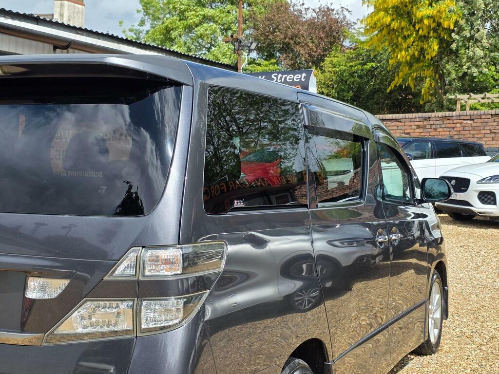 Toyota Vellfire Mpv 2.4 200959 #6