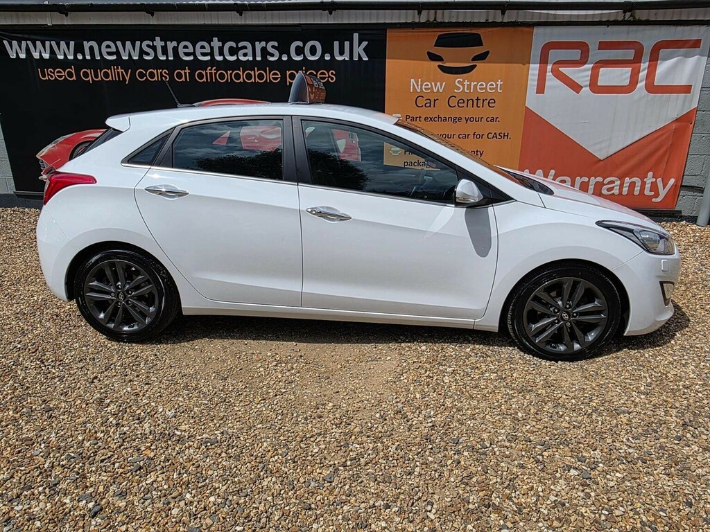 Hyundai I30 Hatchback 1.6 Crdi Blue Drive Premium Dct Euro 6 Blue #5