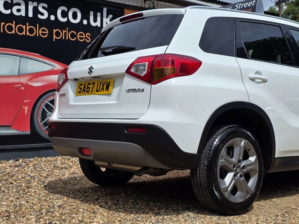 Suzuki Vitara Suv 1.6 Sz-t Euro 6 Ss 201767 SA67UXW White #5