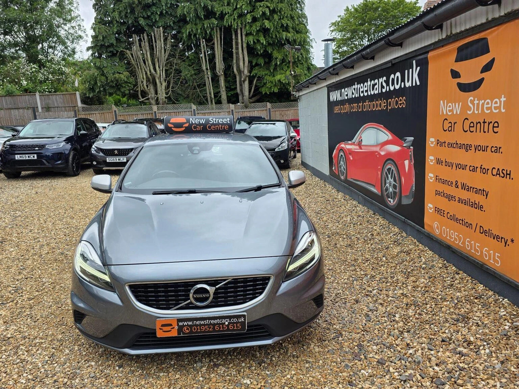Volvo V40 2.0 D2 R-design Euro 6 Ss Grey #3