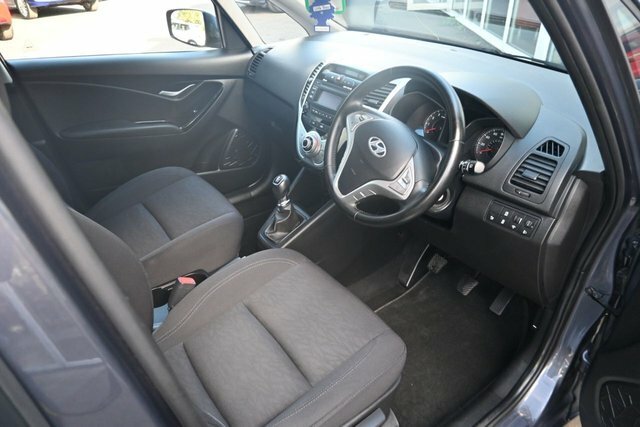 Hyundai Ix20 1.4 Blue Drive Se Hatchback Euro SV16VHT Grey #4