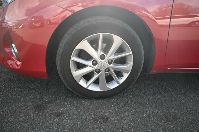 Toyota Auris 1.6 V-matic Icon Hatchback Multidrive S Red #6