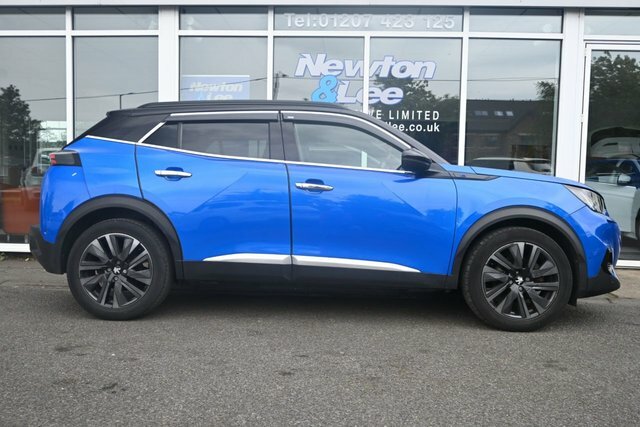 Peugeot e-2008 50Kwh Gt Suv 136 Ps Blue #6