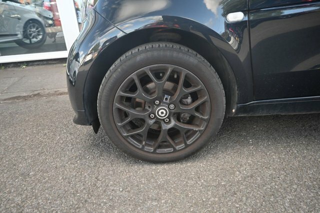 Smart Fortwo Coupe 1.0 Urbanshadow Coupe Euro 6 S Black #4
