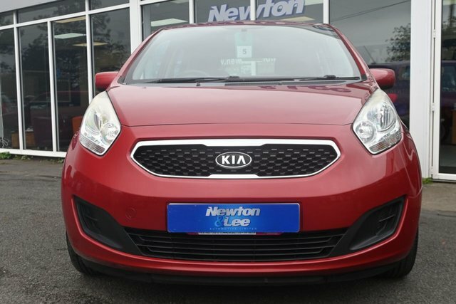 Kia Venga 1.4 Crdi 1 Mpv Euro 5 89 Bhp Red #2