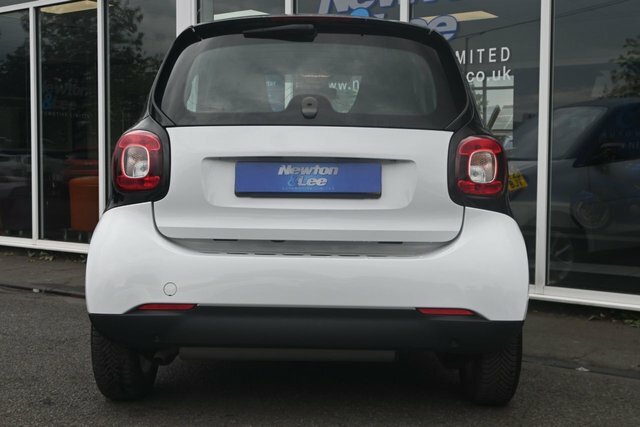 Smart Fortwo Coupe 1.0 Passion Coupe Euro 6 S S White #4