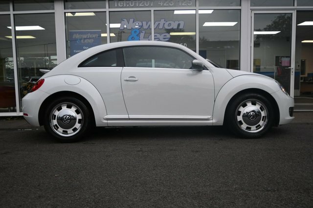 Volkswagen Beetle 1.4 Tsi Bluemotion Tech Design Hatchback Petro White #4