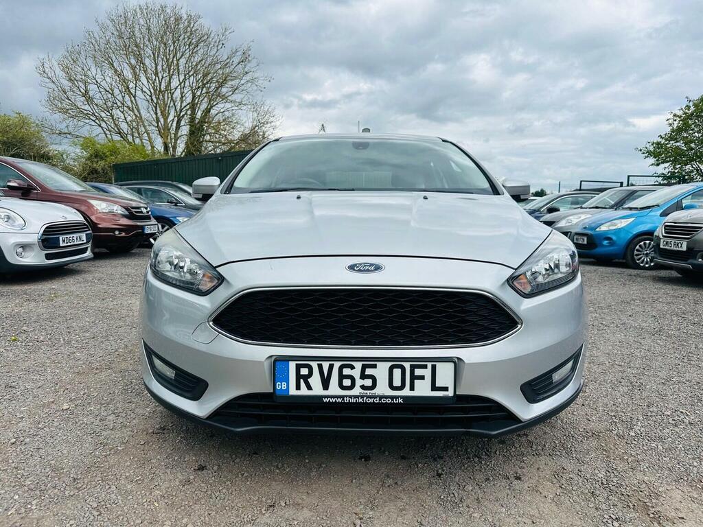 Ford Focus Hatchback 1.0T Ecoboost Zetec Euro 6 Ss 20 RV65OFL Silver #3