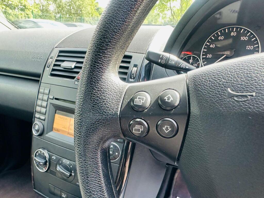 Mercedes-Benz A Class A160 Blueefficiency Classic Se Silver #24