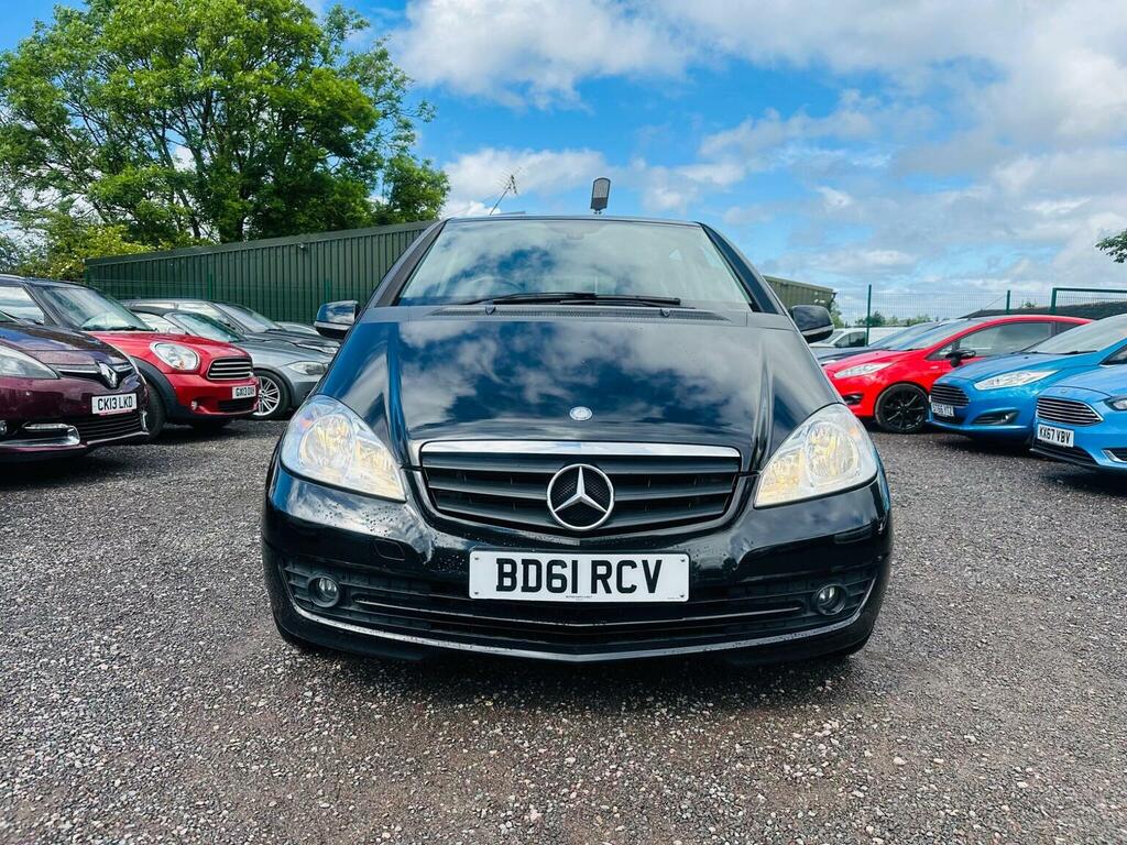 Mercedes-Benz A Class 1.5 A160 Classic Se Cvt Black #2