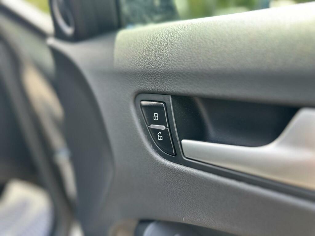 Audi A4 2.0 Tdi 177 Se Technik Blue #29