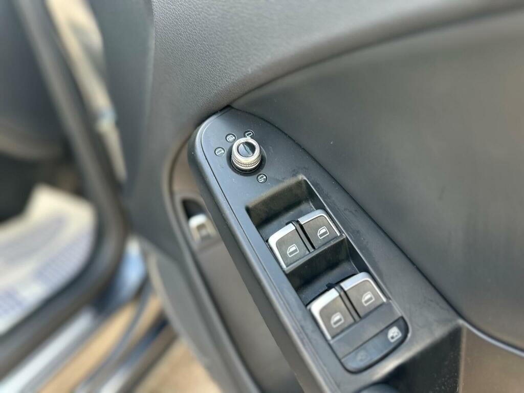 Audi A4 2.0 Tdi 177 Se Technik Blue #27
