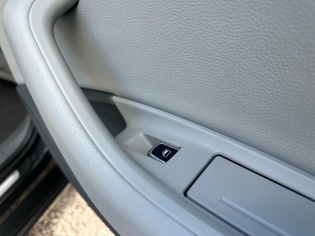 Audi A6 Avant Estate 2.0 Tdi Black Edition 201313 Black #55