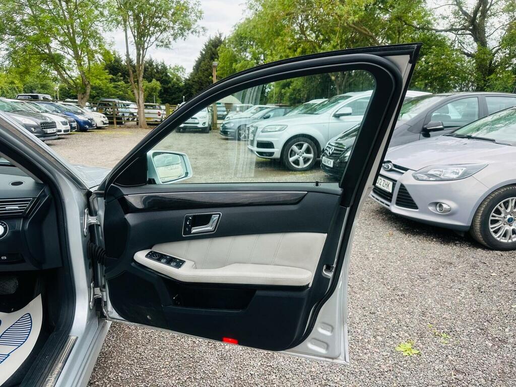 Mercedes-Benz E Class E220 Cdi Silver #31