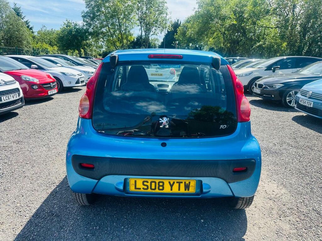 Peugeot 107 Hatchback Red #12