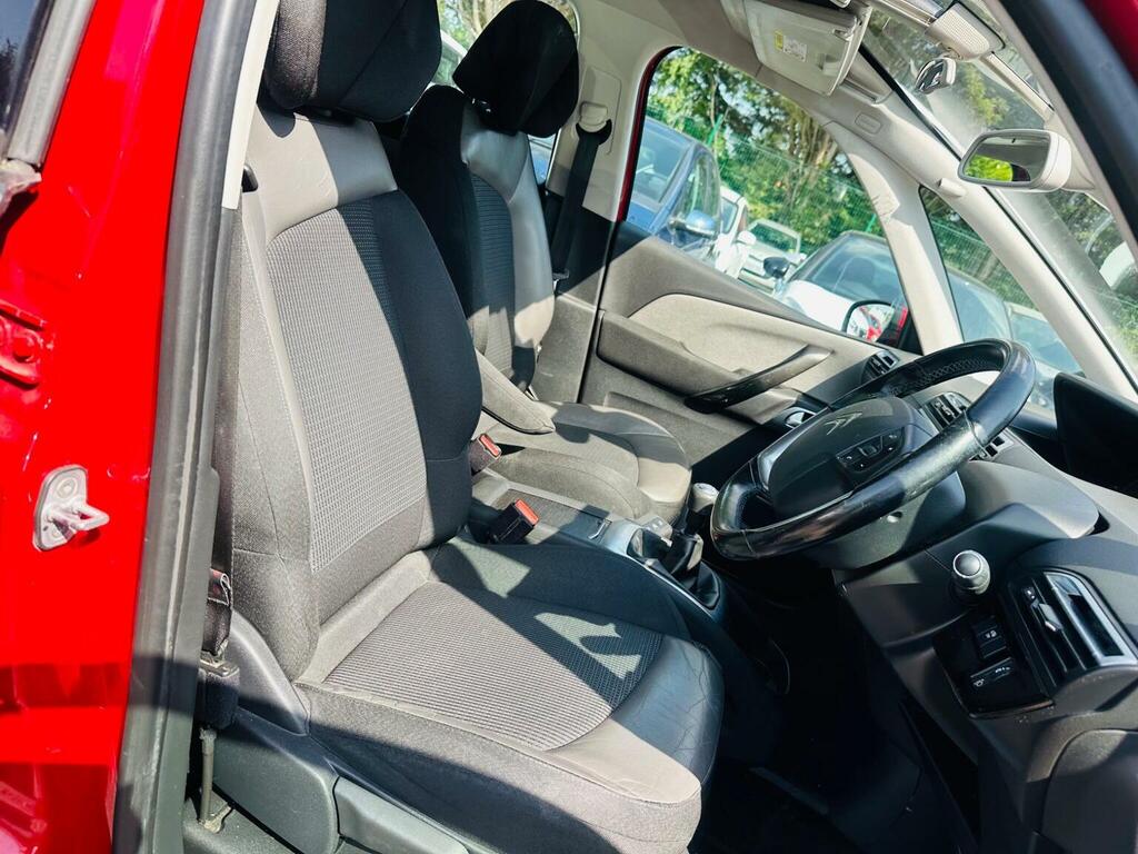 Citroen Grand C4 Picasso Picasso 1.2 Puretech Red #19