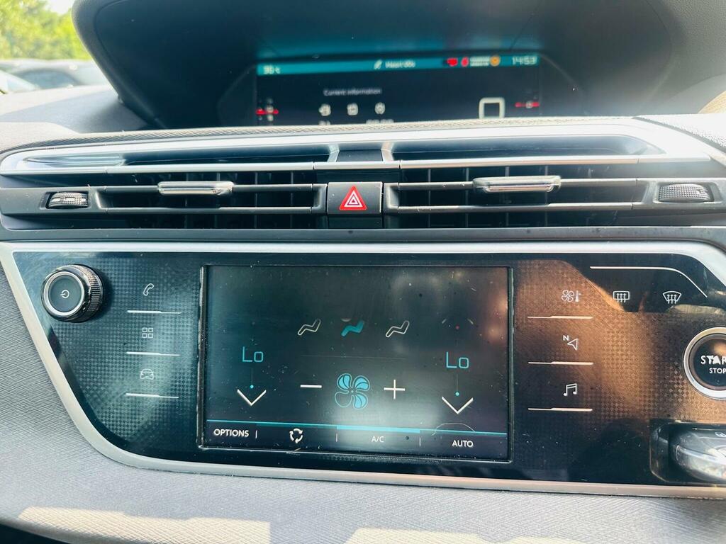 Citroen Grand C4 Picasso Picasso 1.2 Puretech Red #34