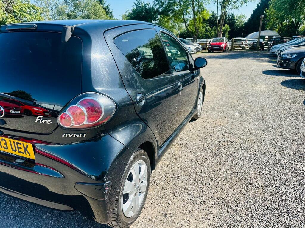 Toyota Aygo 1.0 Fire White #17