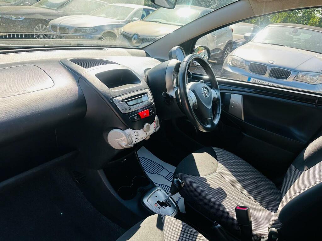 Toyota Aygo 1.0 Fire White #18