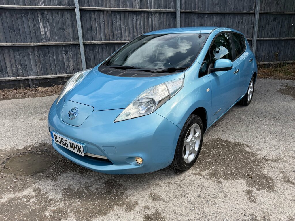 Nissan Leaf 24Kwh Acenta Hatchback 109 Bhp Blue