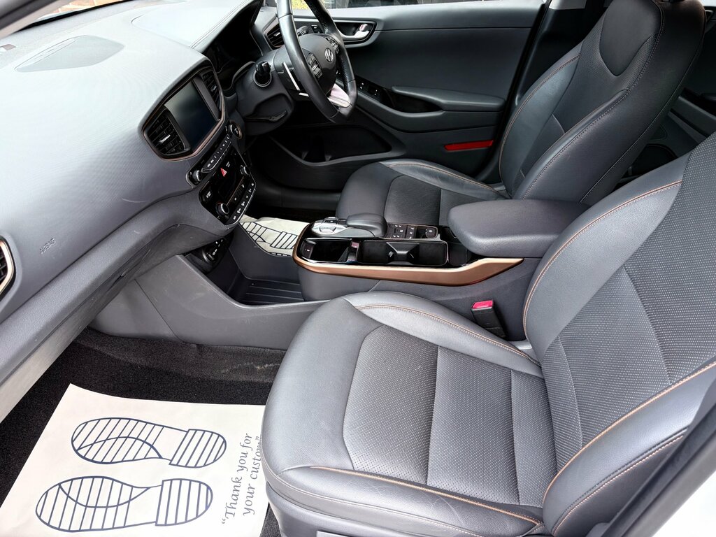 Hyundai Ioniq Hatchback Brown #10