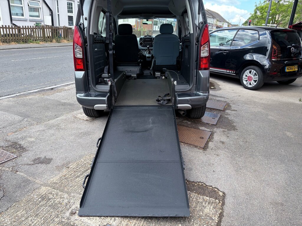 Citroen Berlingo 1.6 Hdi Plus Multispace Mpv Euro Grey #4