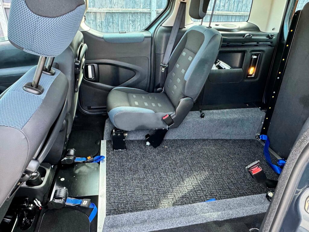 Citroen Berlingo 1.6 Hdi 16V Xtr Multispace Mpv E Grey #4