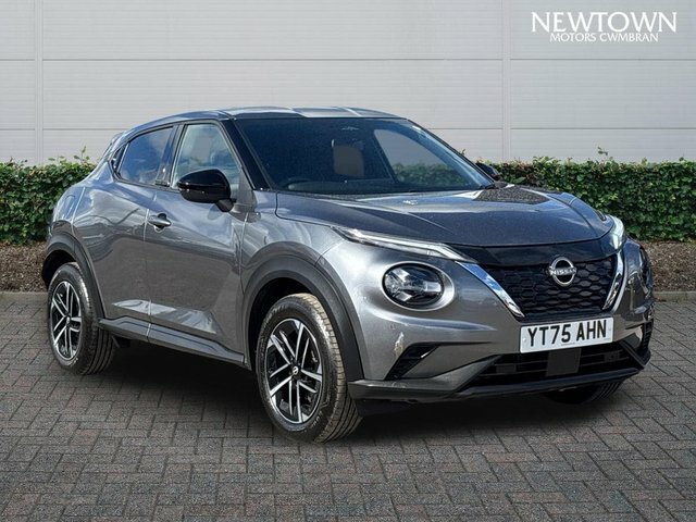 Nissan Juke 1.6 N-connecta Suv Hybrid Euro 6 Grey