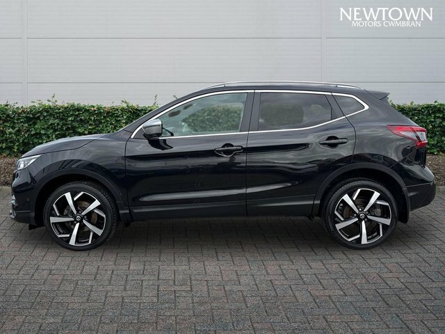 Nissan Qashqai 1.5 Dci Tekna Suv Euro 6 S S OW68WWF Black #4
