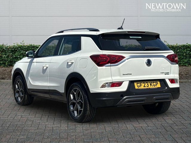 SsangYong Korando 1.5 Ventura Suv Euro 6 S S 163 White #5