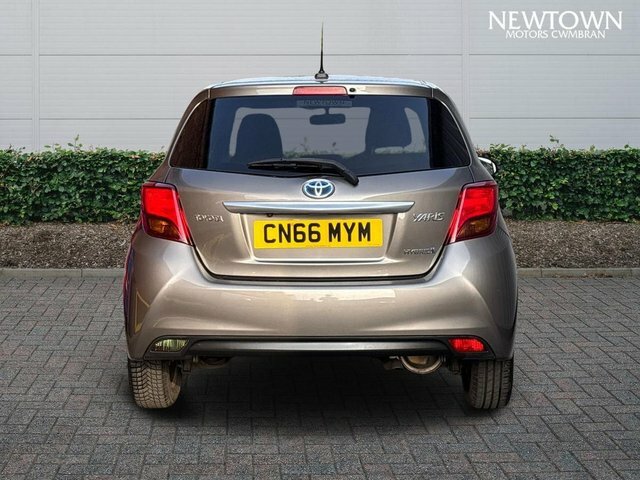 Toyota Yaris 1.5 Vvt-h Icon Hatchback Hybrid E-cvt E Brown #6