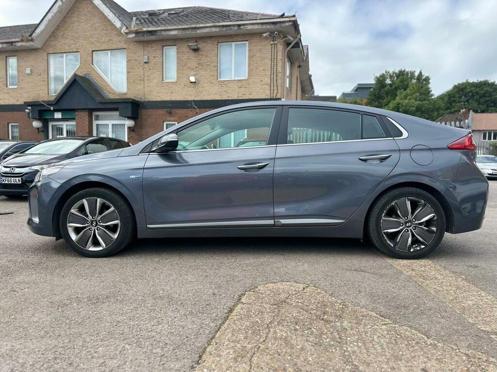 Hyundai Ioniq 1.6 H-gdi Premium Se Hatchback Hybrid D KJ17DKN Grey #4