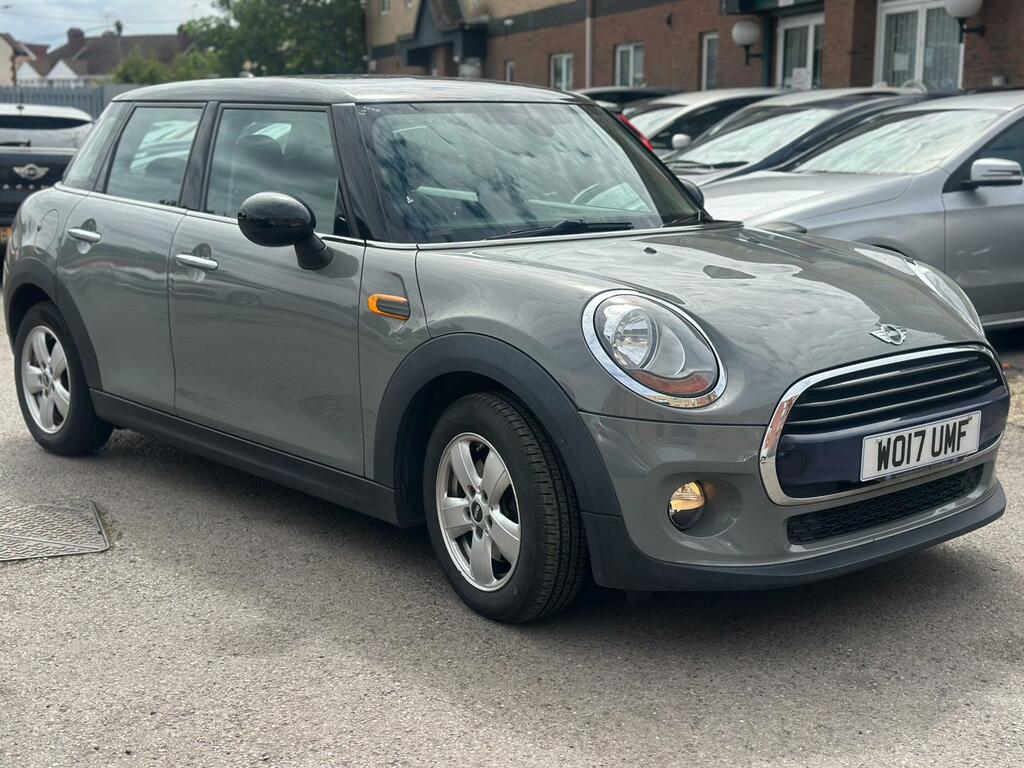 Mini Hatch 1.5 Cooper D Seven Hatchback Eur Black #14