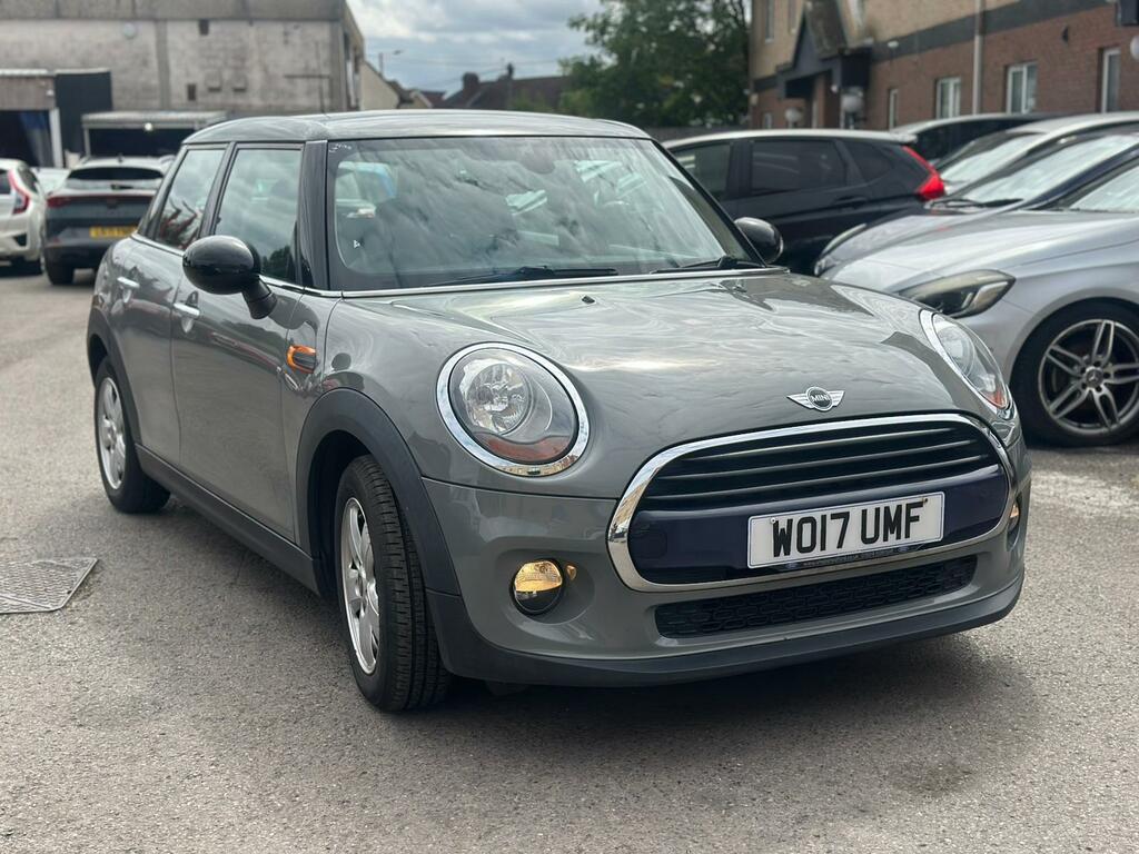 Mini Hatch 1.5 Cooper D Seven Hatchback Eur Black #15