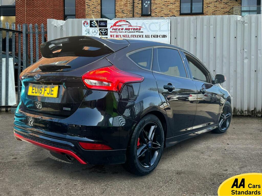 Ford Focus Zetec S Black #6