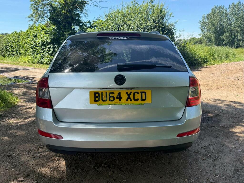 Skoda Octavia 1.6 Tdi Se Euro 5 Ss Silver #6