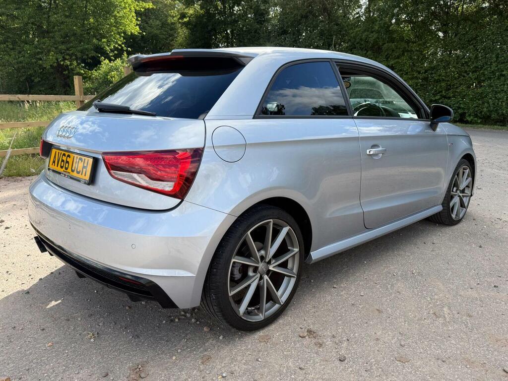 Audi A1 1.4 Tfsi Cod Black Edition S Tronic Euro 6 Ss 3 KRH848Y Silver #5