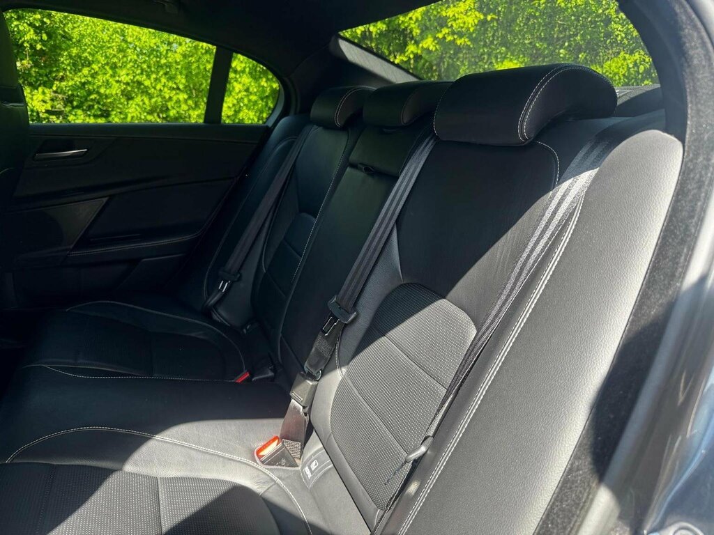 Jaguar XE Saloon Grey #82
