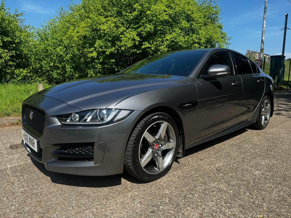 Jaguar XE Saloon Grey #61
