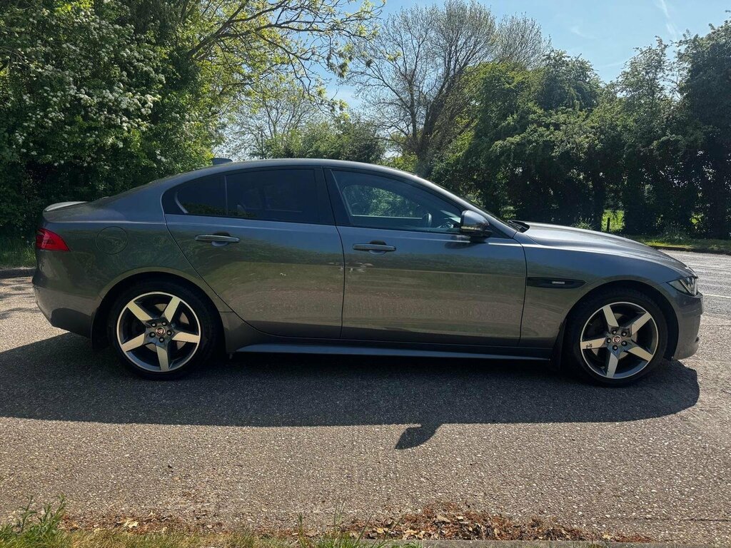 Jaguar XE Saloon Grey #14