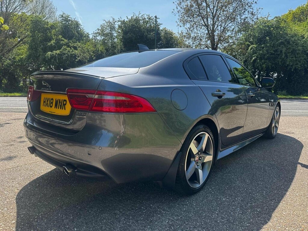 Jaguar XE Saloon Grey #16