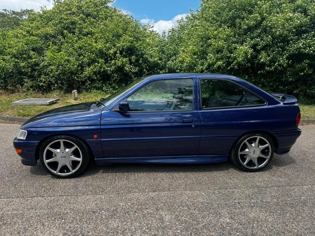 Ford Escort L Red #98