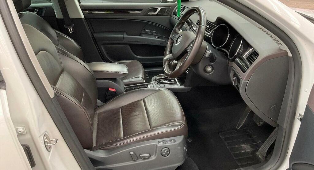 Skoda Superb S Tdi Cr Black #7