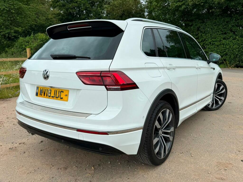 Volkswagen Tiguan 2.0 Tdi R-line Dsg Euro 6 Ss WV18JUC White #6