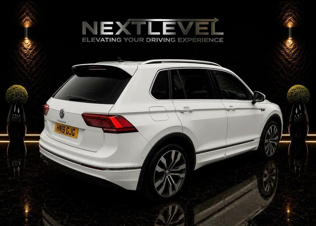 Volkswagen Tiguan 2.0 Tdi R-line Dsg Euro 6 Ss WV18JUC White #3