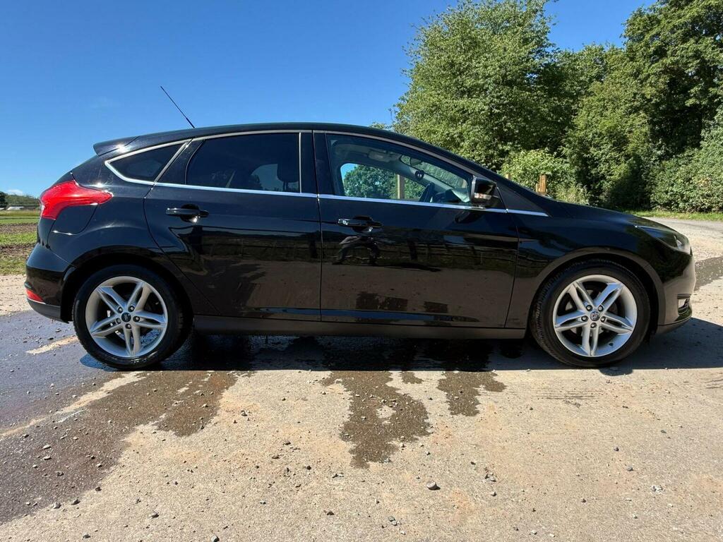 Ford Focus 1.0T Ecoboost Zetec Euro 6 Ss Black #2